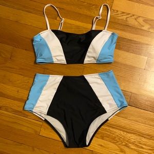 Cupshe two piece swimsuit sz M